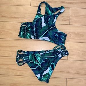 M | Palm Leaves Print | Racerback bikini 🌴👙💦